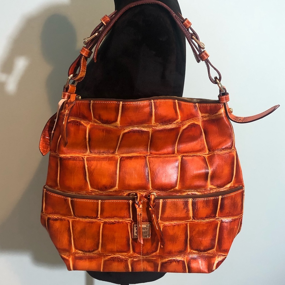 Dooney & Bourke bag